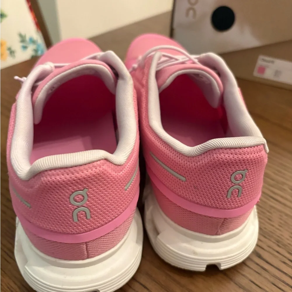 ON Women's Cloud 6 Pink (Raspberry) Athletic Shoes - Picture 3 of 6